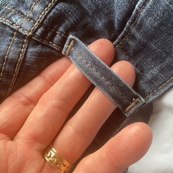 NYDJ denim lightweight dark wash straight leg jeans and capris size 6 - Picture 11 of 16